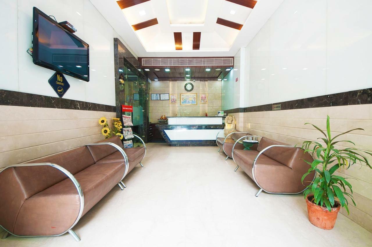 Hotel Amaltas International - Delhi-16 New Delhi Bagian luar foto